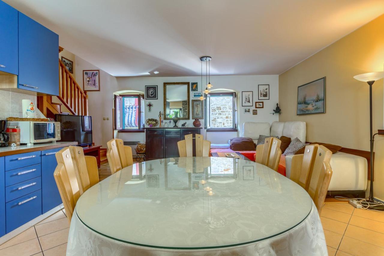 Appartement Old Stone House St Lawrence In The Heart Of Sibenik'S Old Town Extérieur photo