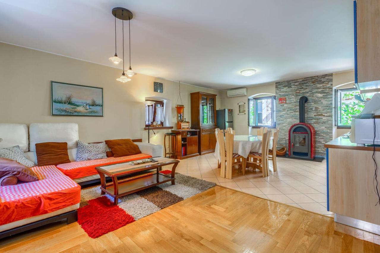 Appartement Old Stone House St Lawrence In The Heart Of Sibenik'S Old Town Extérieur photo